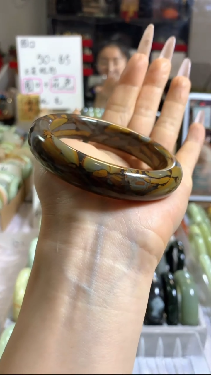 未镶嵌岫玉手镯68 57+ 包容