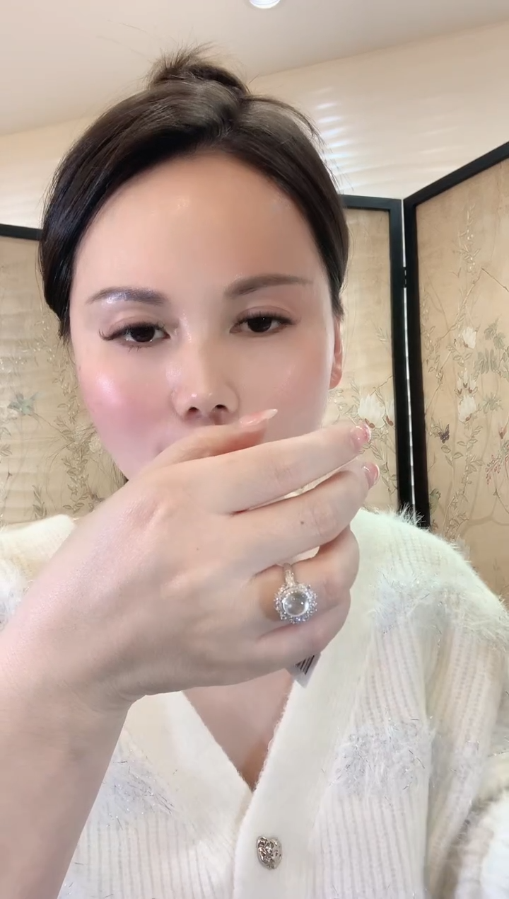 【闪购商品】翡翠戒指18K金镶嵌F27  