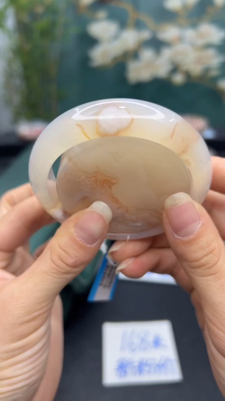 【闪购商品】石英质玉手镯未镶嵌A455(57圈赠送镯心)