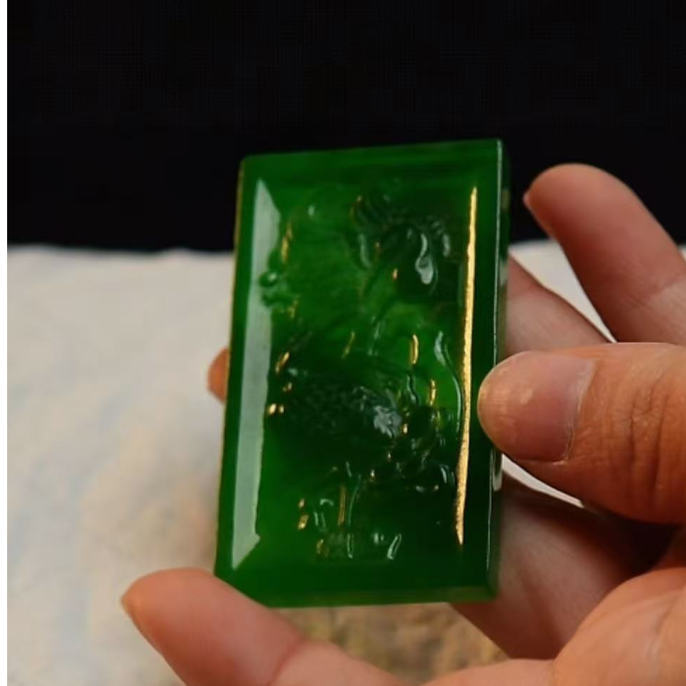 【华夏文物甄选商店02235】翡翠鹤牌