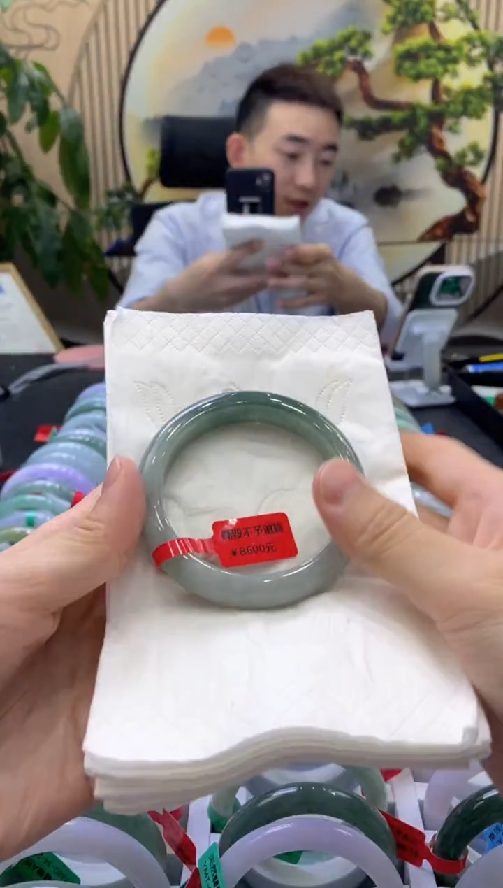 翡翠手镯未镶嵌0000007144