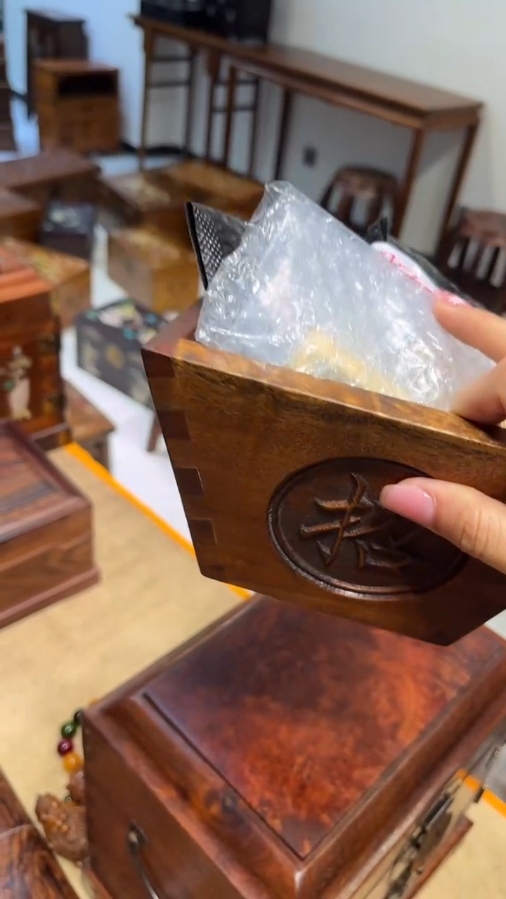 【闪购商品】木财源广进雕刻升