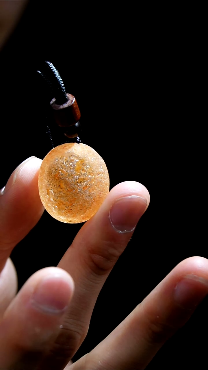 吊坠(赠链)未镶嵌水晶水晶