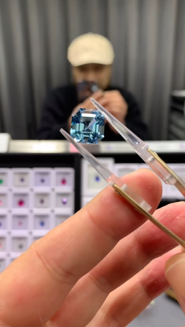 【闪购商品】托帕石裸石未镶嵌8ct 5