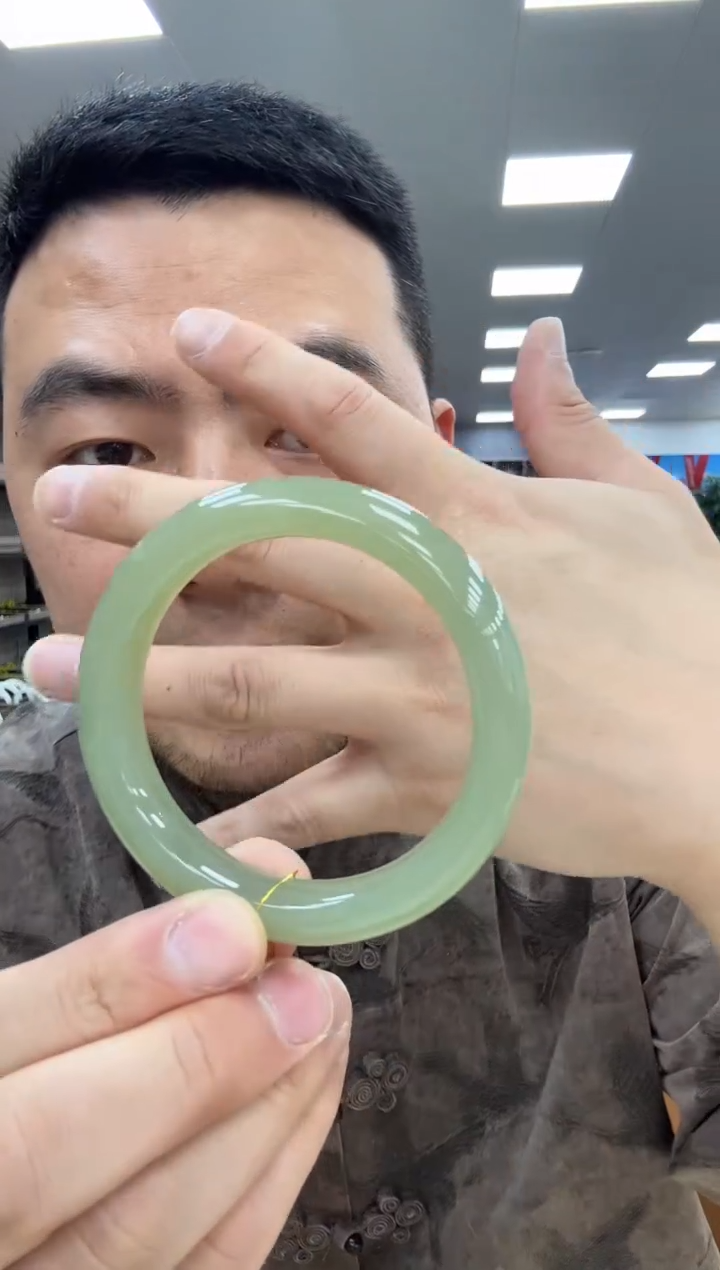 【闪购商品】和田玉手镯未镶嵌56-57  127