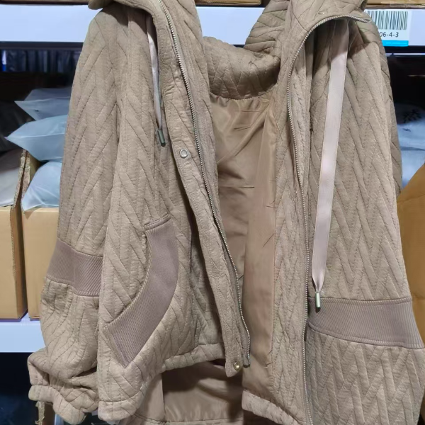 酷丝棉短款外套101连帽保暖棉服风衣女
