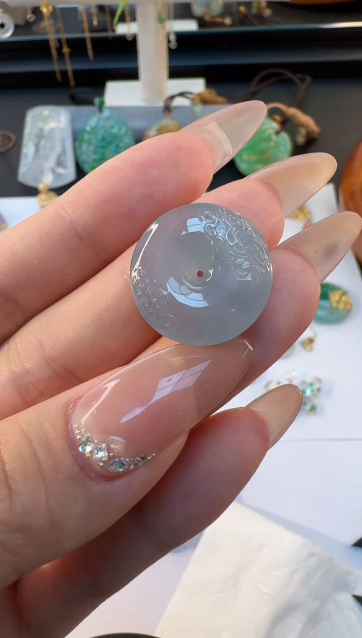 【闪购商品】翡翠颈饰未镶嵌缅甸翡翠A货吊坠