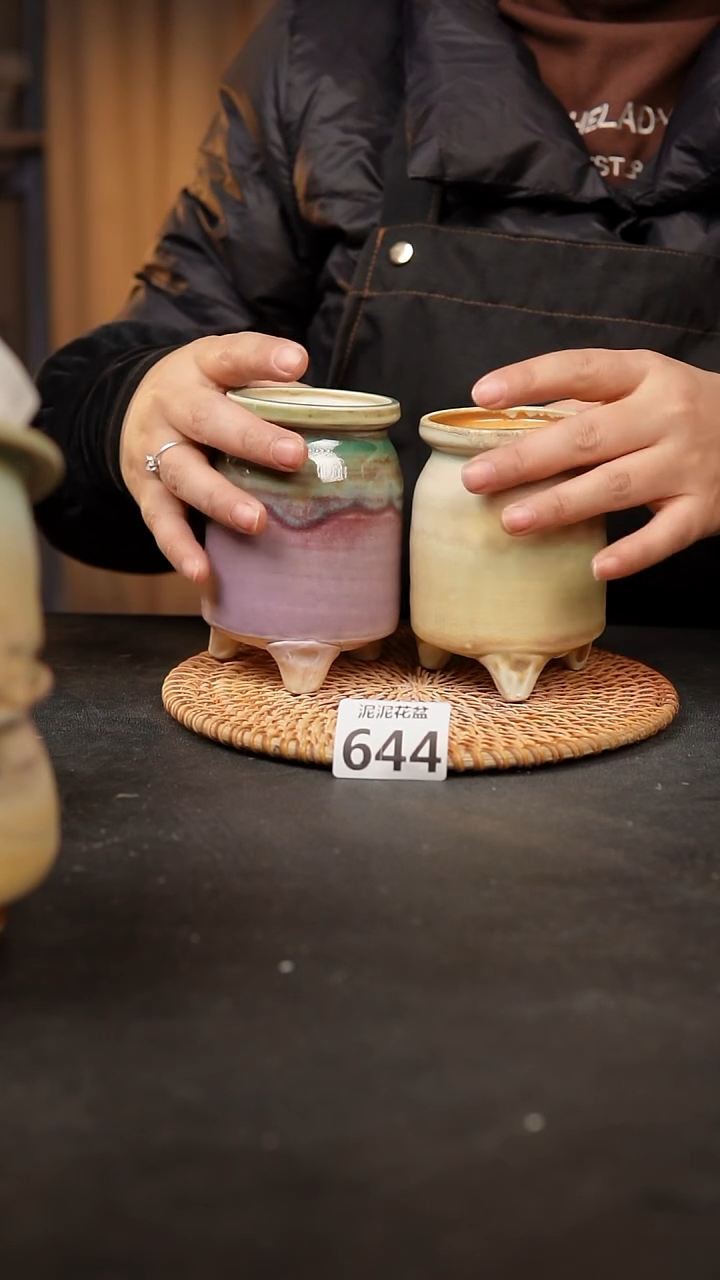 【闪购商品】瓷片644 泥泥手工花盆口6高10