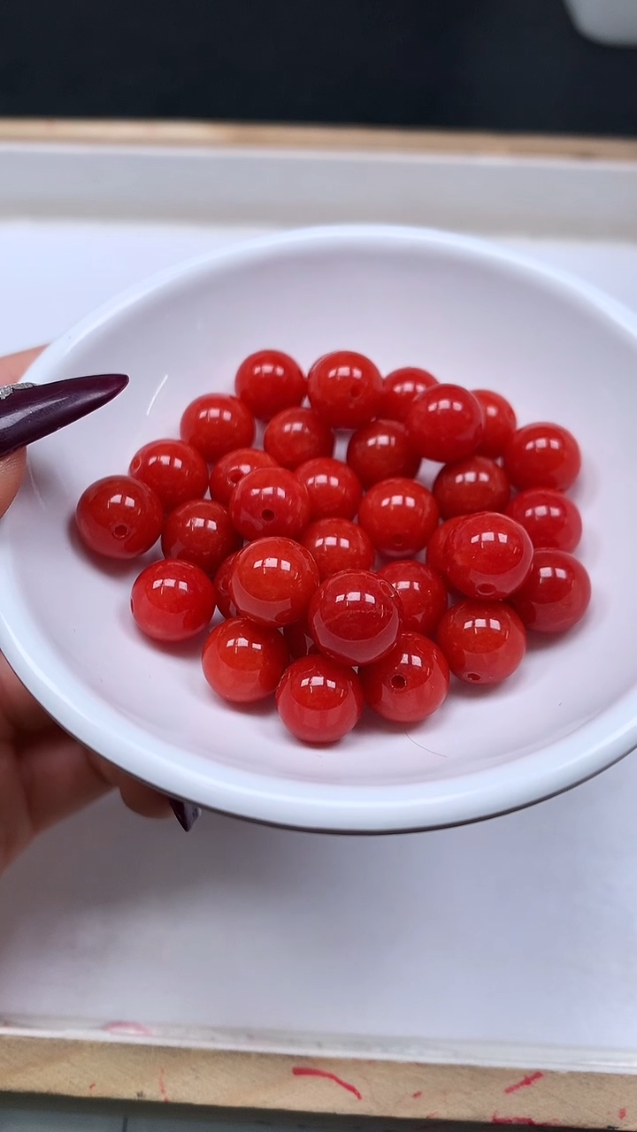 未镶嵌散珠南红玛瑙L436 柿子南红8mm25个6.8元