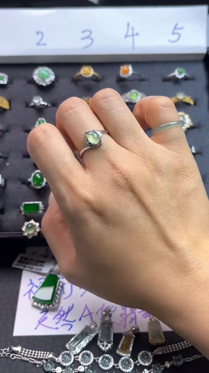 【闪购商品】翡翠戒指未镶嵌女款
