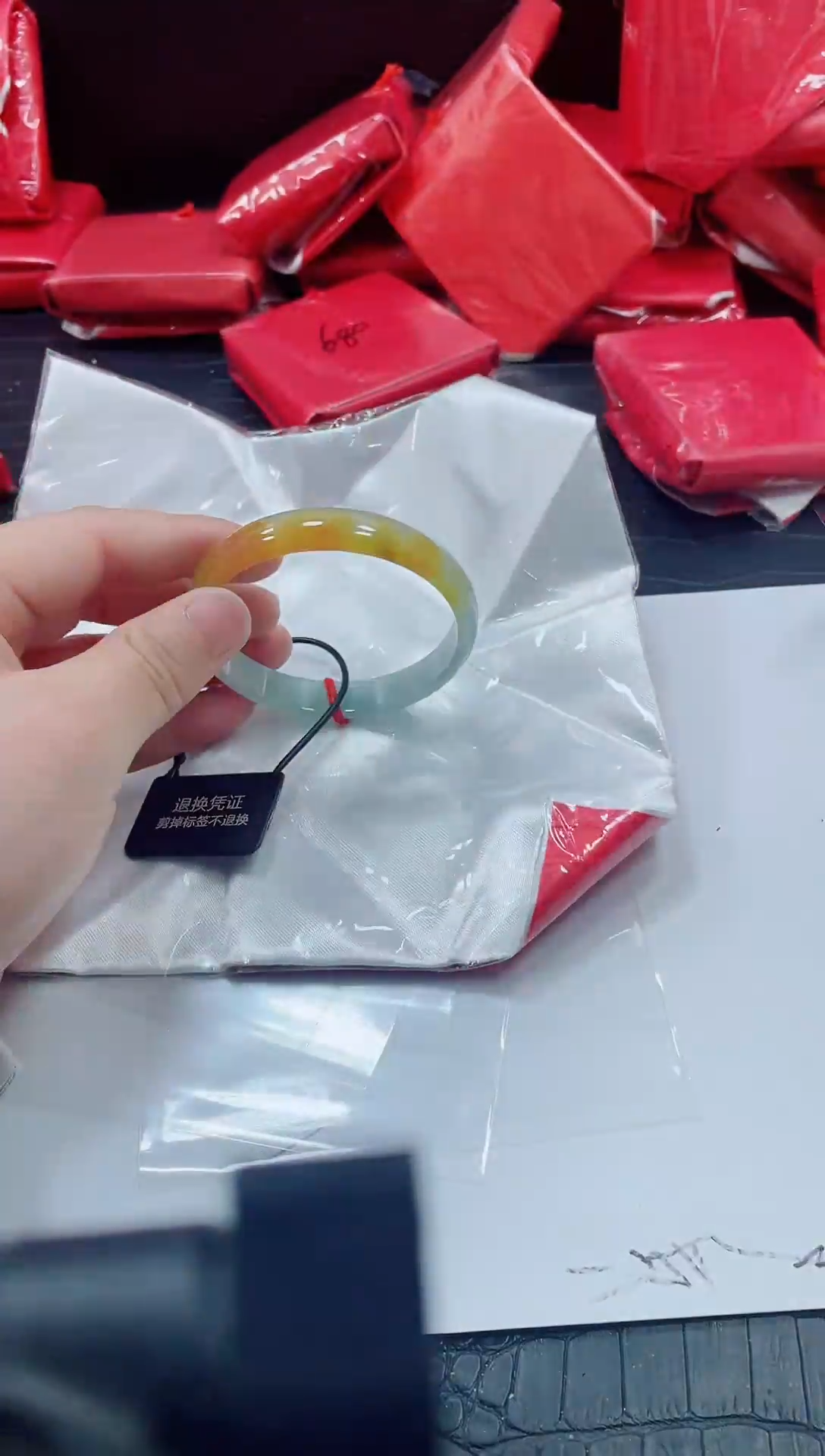 非金属无小哥145号手镯64.2圈口