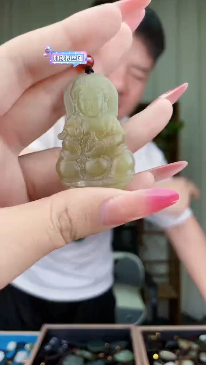 和田玉未镶嵌挂件拍一发一，多样性发货！
