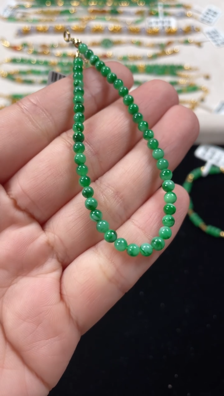 18K金镶嵌手链翡翠一个  P248