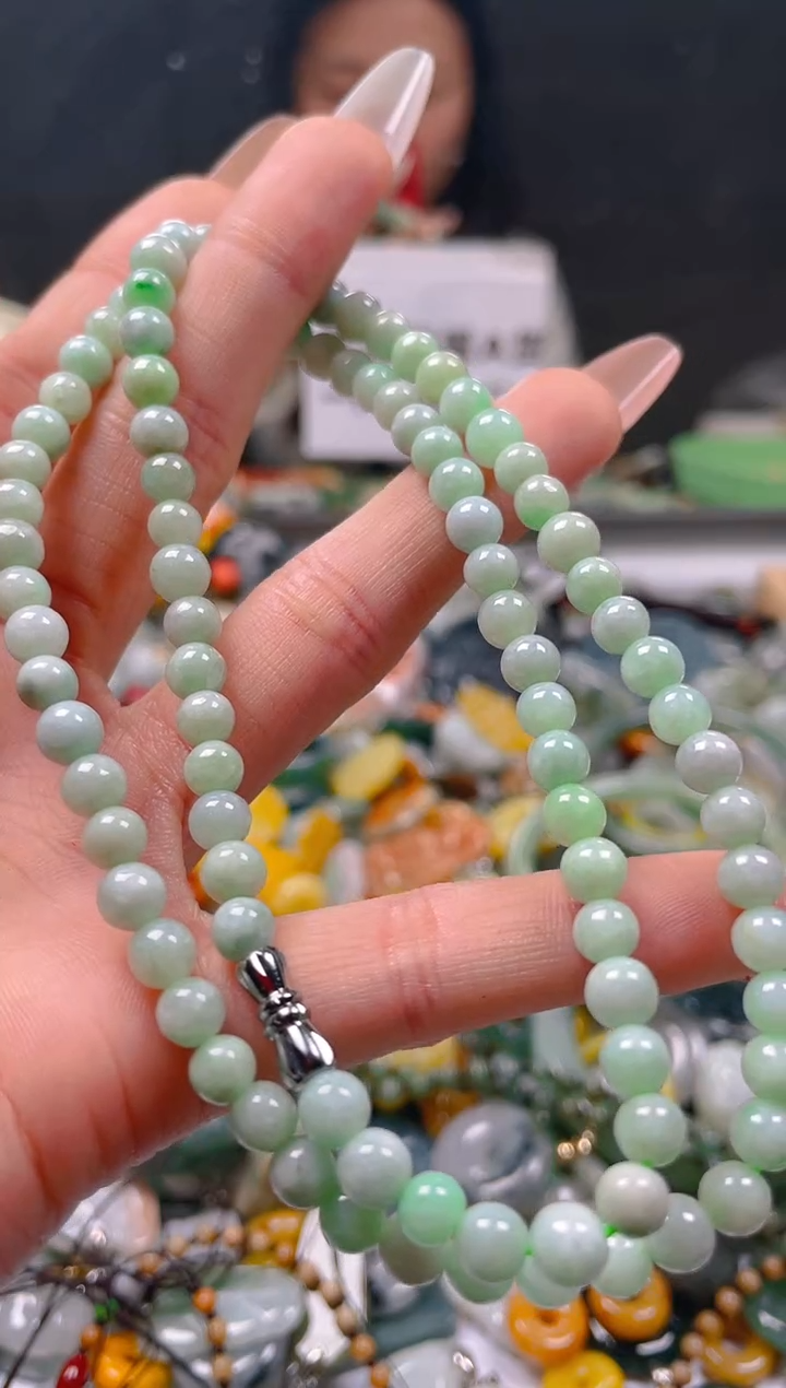 【闪购商品】翡翠颈饰未镶嵌5-6MM/Z/翡翠A货一图一物