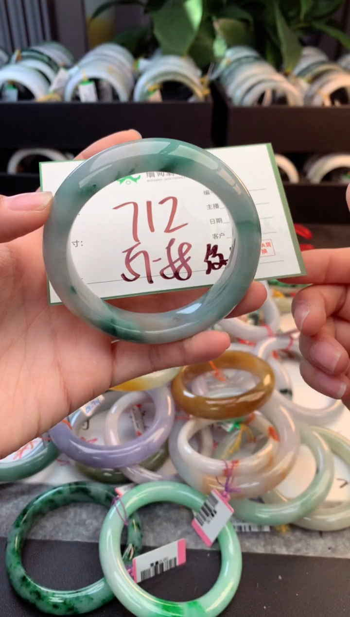 未镶嵌定制翡翠毛货需精细抛光+多样性拍1发1