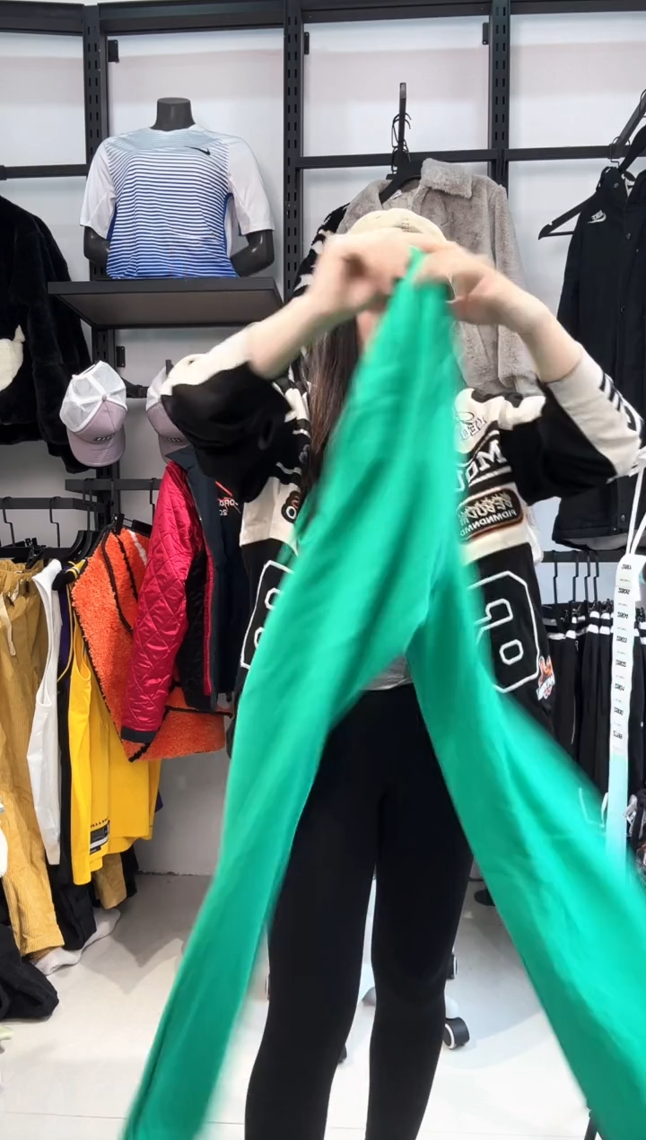 2799编码  瑕疵直播间过款为准 尺码