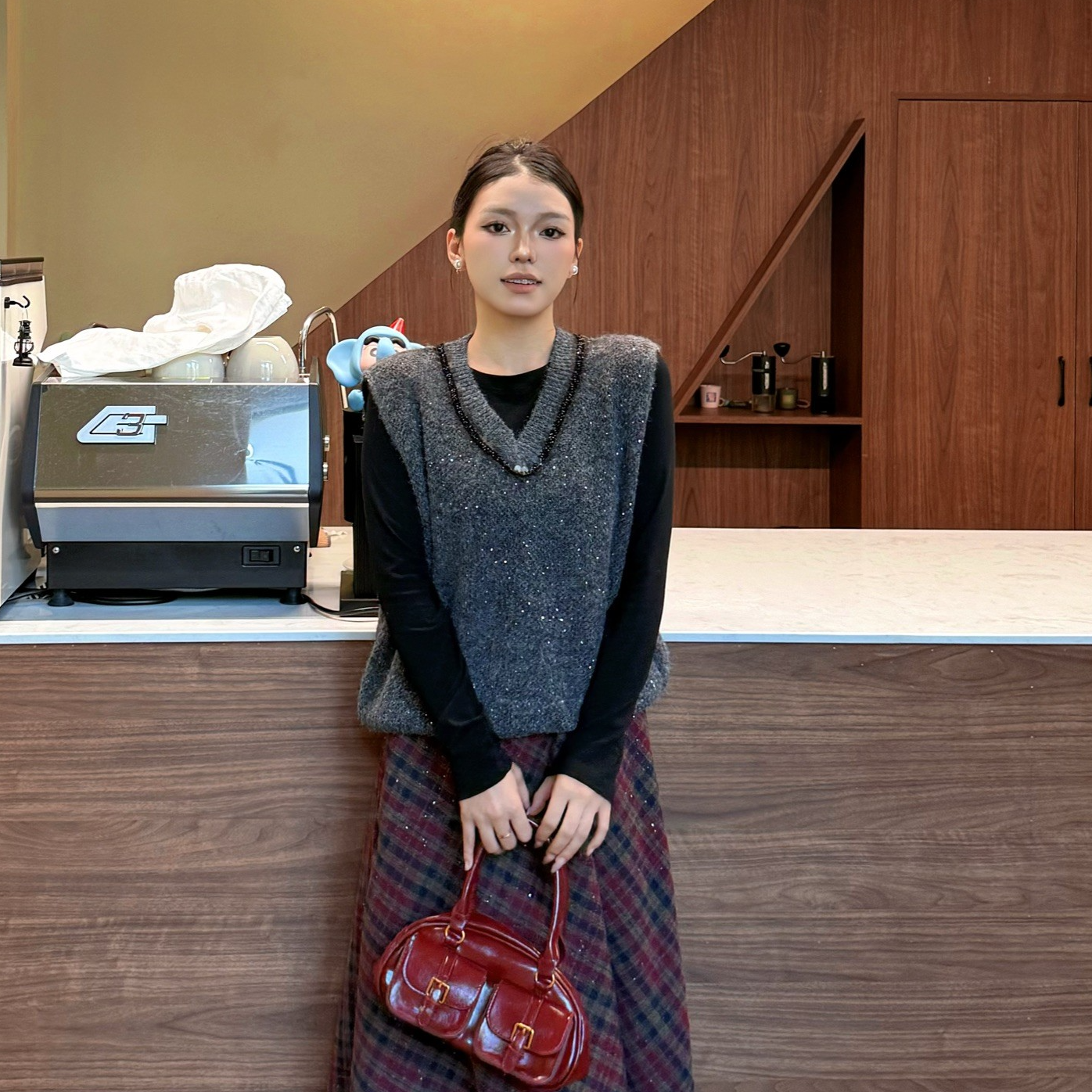 AOSER女老钱风V领拼接宽松型时尚气质减龄高级显瘦马甲7681