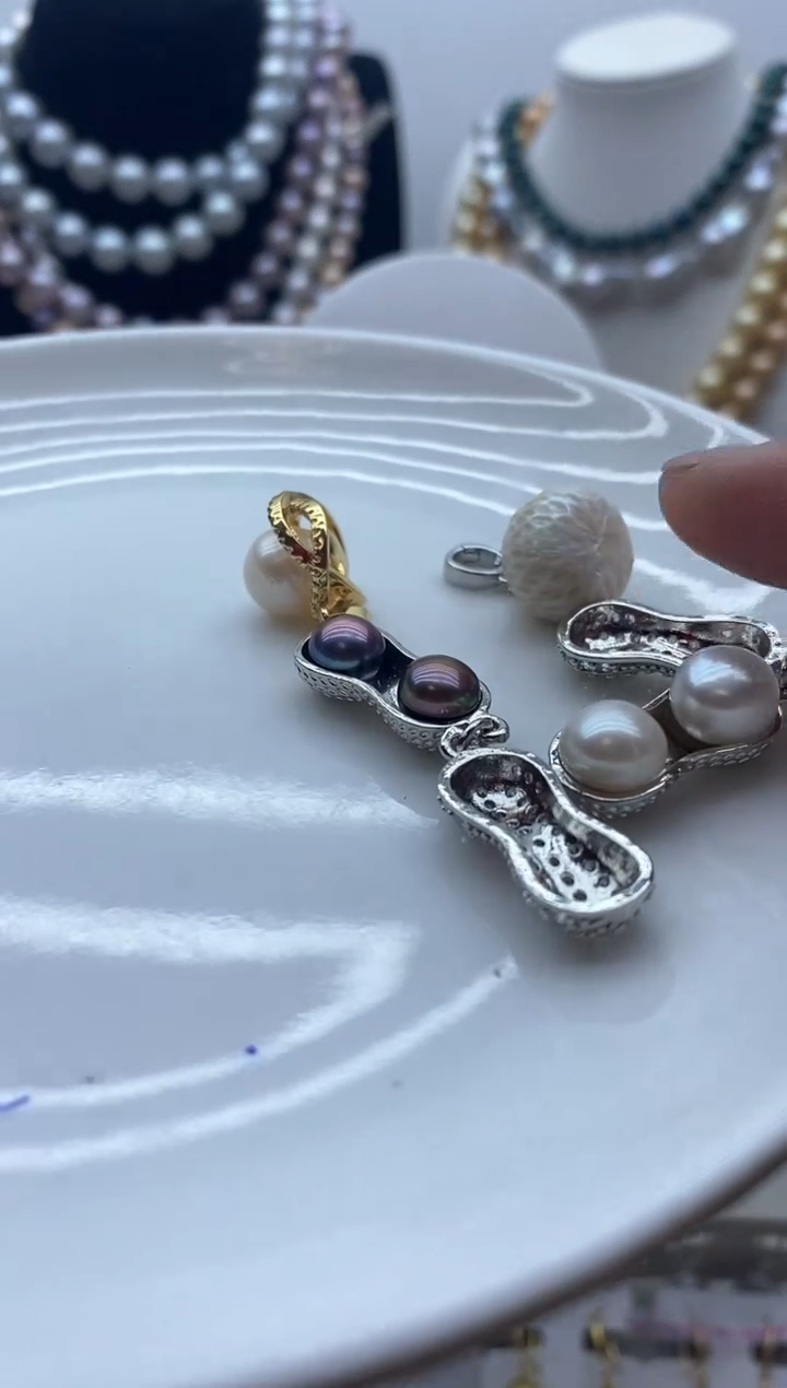 【闪购商品】淡水珍珠颈饰钛钢47