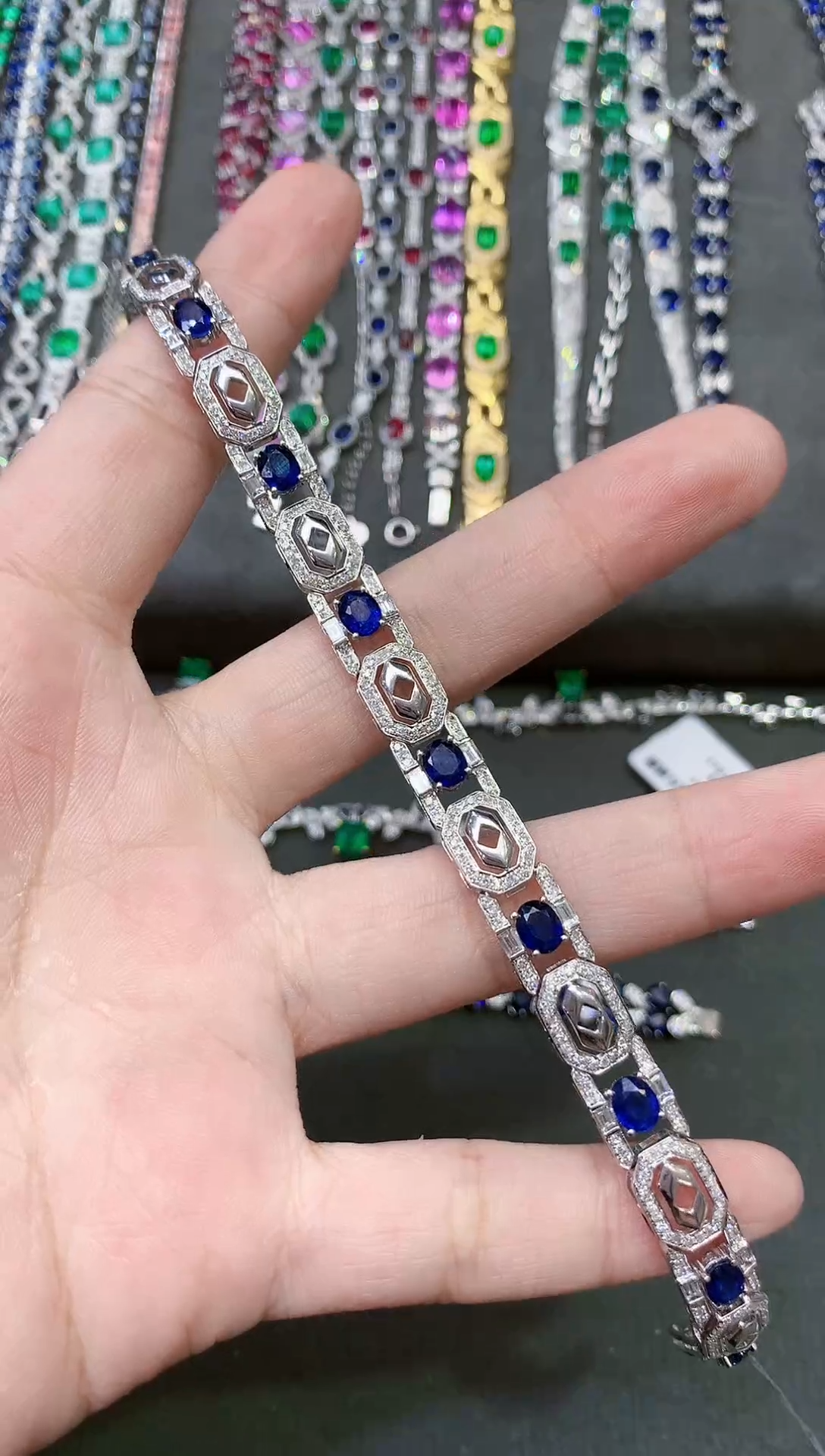 【闪购商品】蓝宝石手链18K金镶嵌1