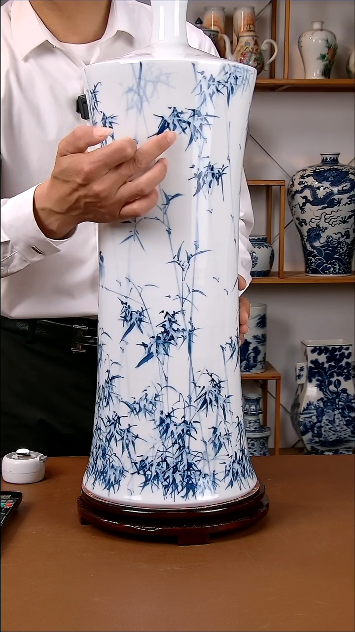 瓶景德镇手工手绘陶瓷摆件12