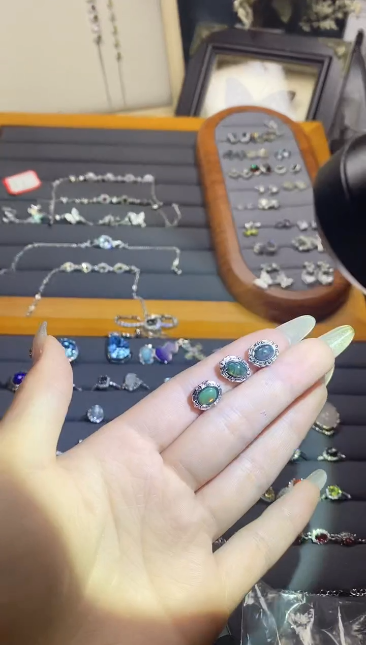 【闪购商品】水晶手链银S925镶嵌A144  