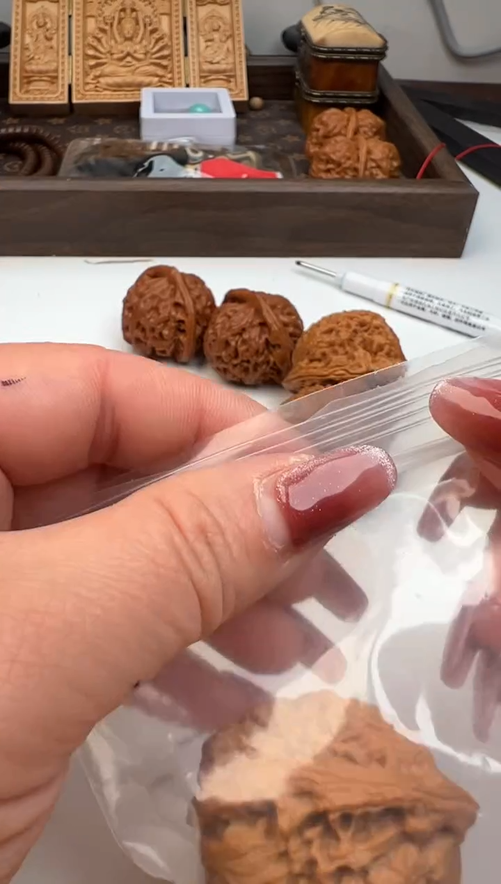 【闪购商品】文玩核桃把件文玩核桃