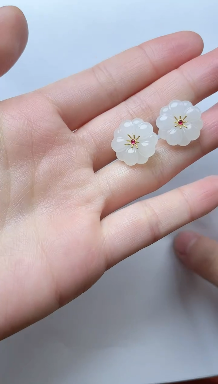 【闪购商品】和田玉耳饰18K金镶嵌耳钉kk