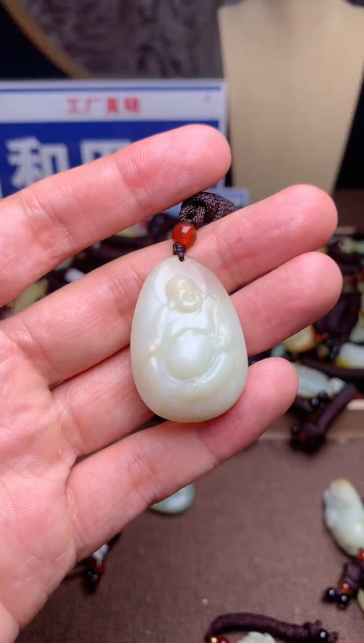 【闪购商品】和田玉颈饰未镶嵌1