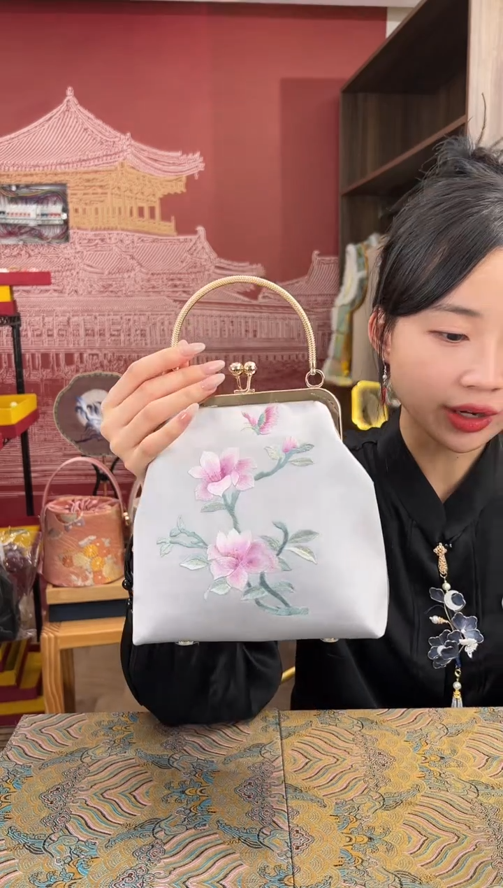 【闪购商品】刺绣刺绣打籽绣苏绣手工刺绣包包