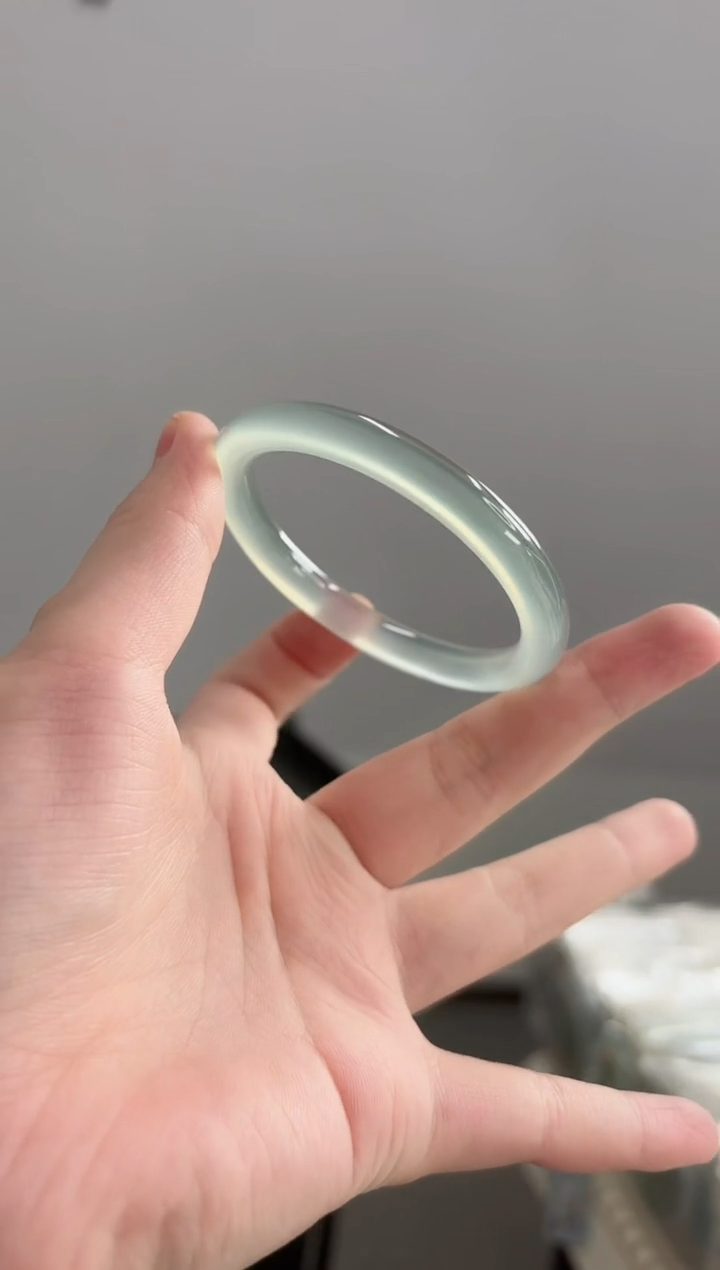 玛瑙/玉髓手镯未镶嵌53圈