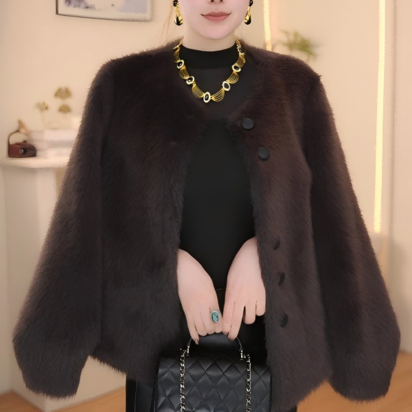 一粒扣大衣保暖厚款短款外套短外套