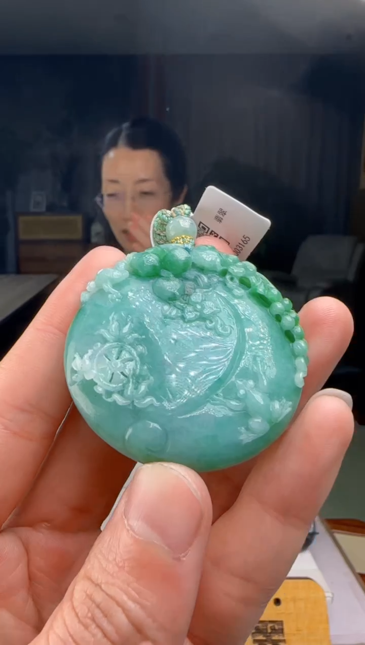 【闪购商品】翡翠吊坠(不含链)未镶嵌DY@@960Q7J03165