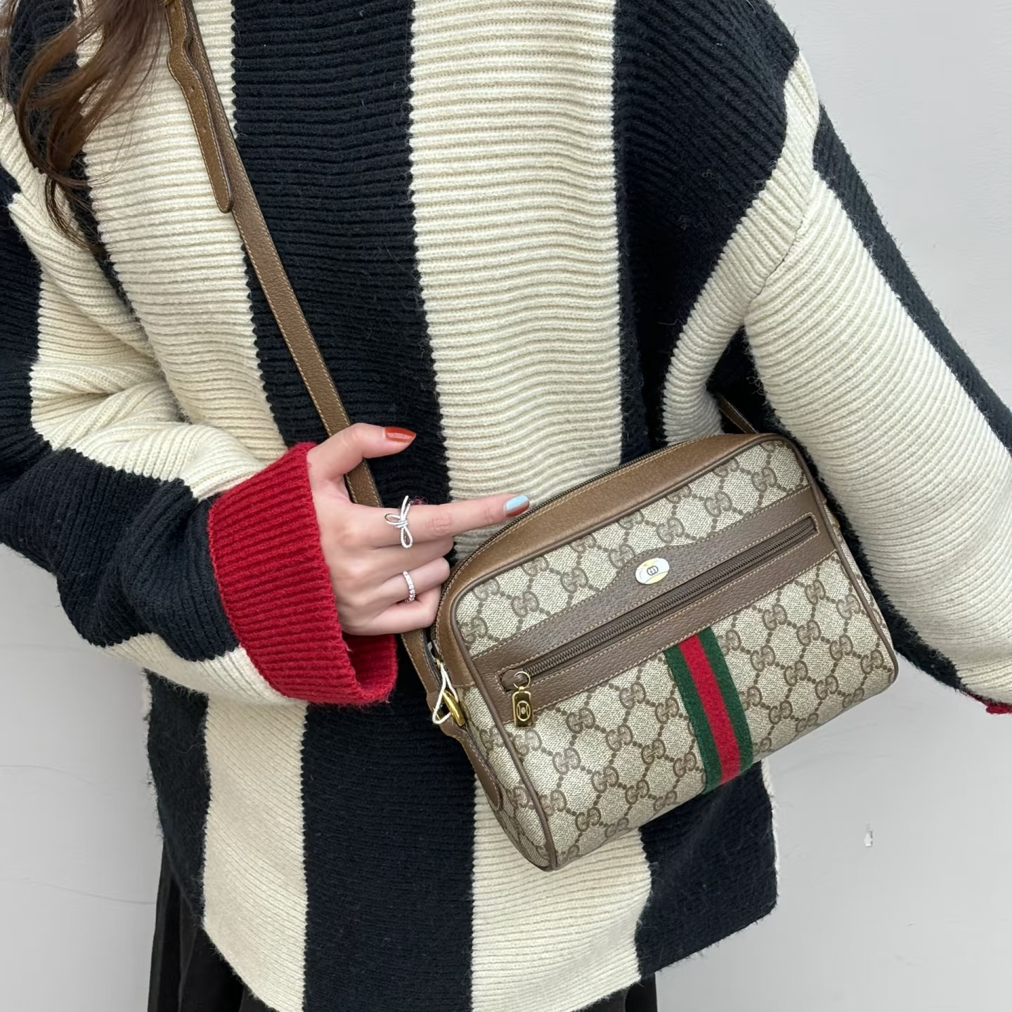 95新 GUCCI/古驰 暮野奢品/古驰斜挎相机包/15001