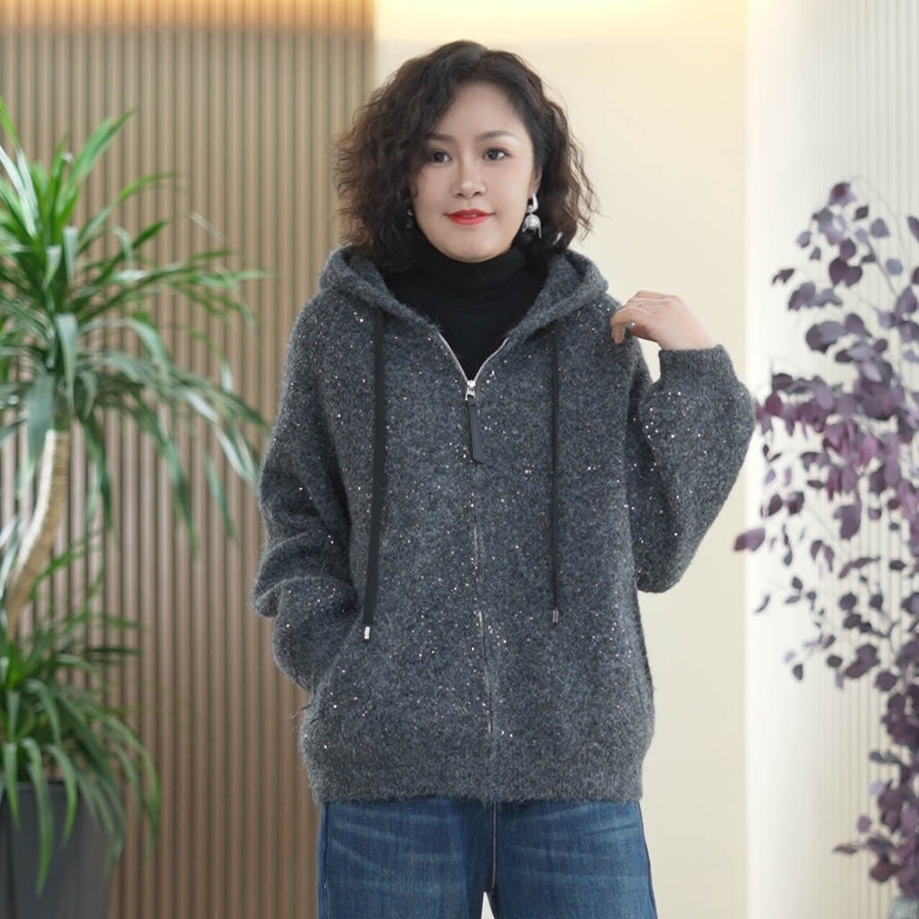 羊毛连帽外套女大码弹力亮片保暖时尚针织衫开衫秋季满天星毛衣