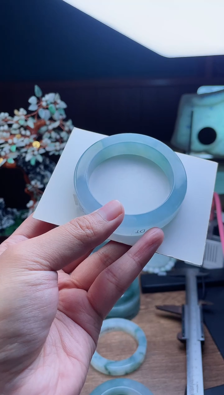 【闪购商品】定制翡翠手镯未镶嵌定制