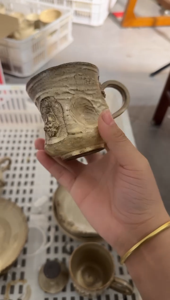 瓷片曼*?手捏无相佛咖啡杯