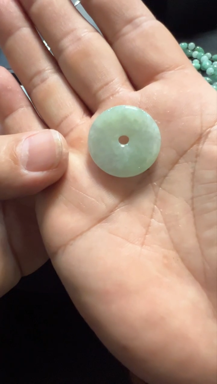 【闪购商品】翡翠挂件未镶嵌平安扣