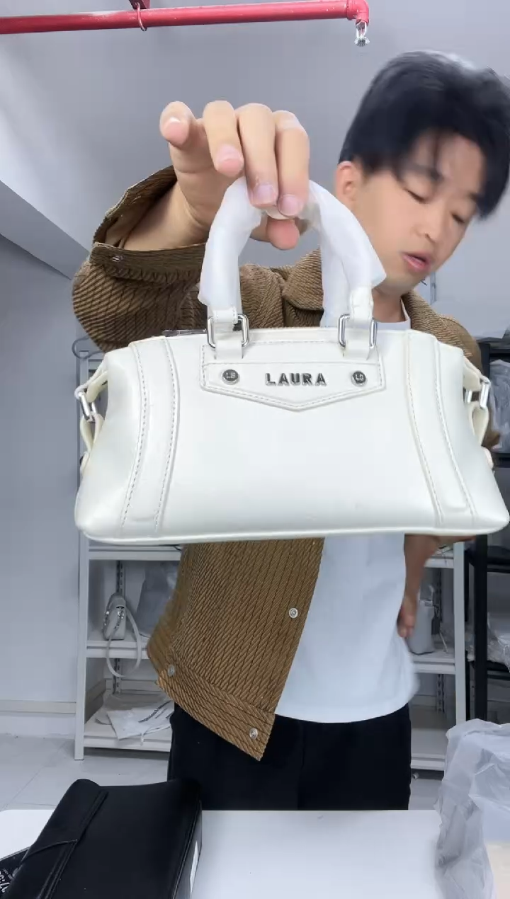 牛皮【尤尤轻奢女包】时尚百搭轻奢款式女包126