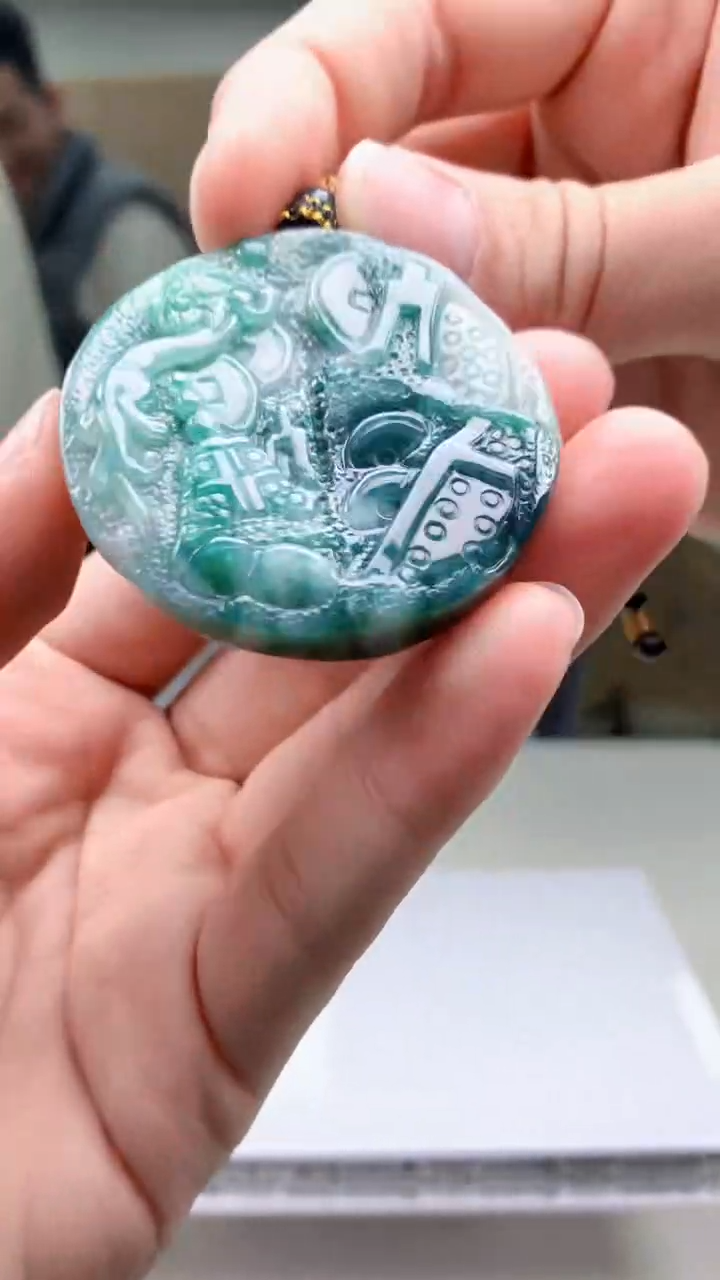 【闪购商品】定制翡翠未镶嵌5028bb-毛货挂件136