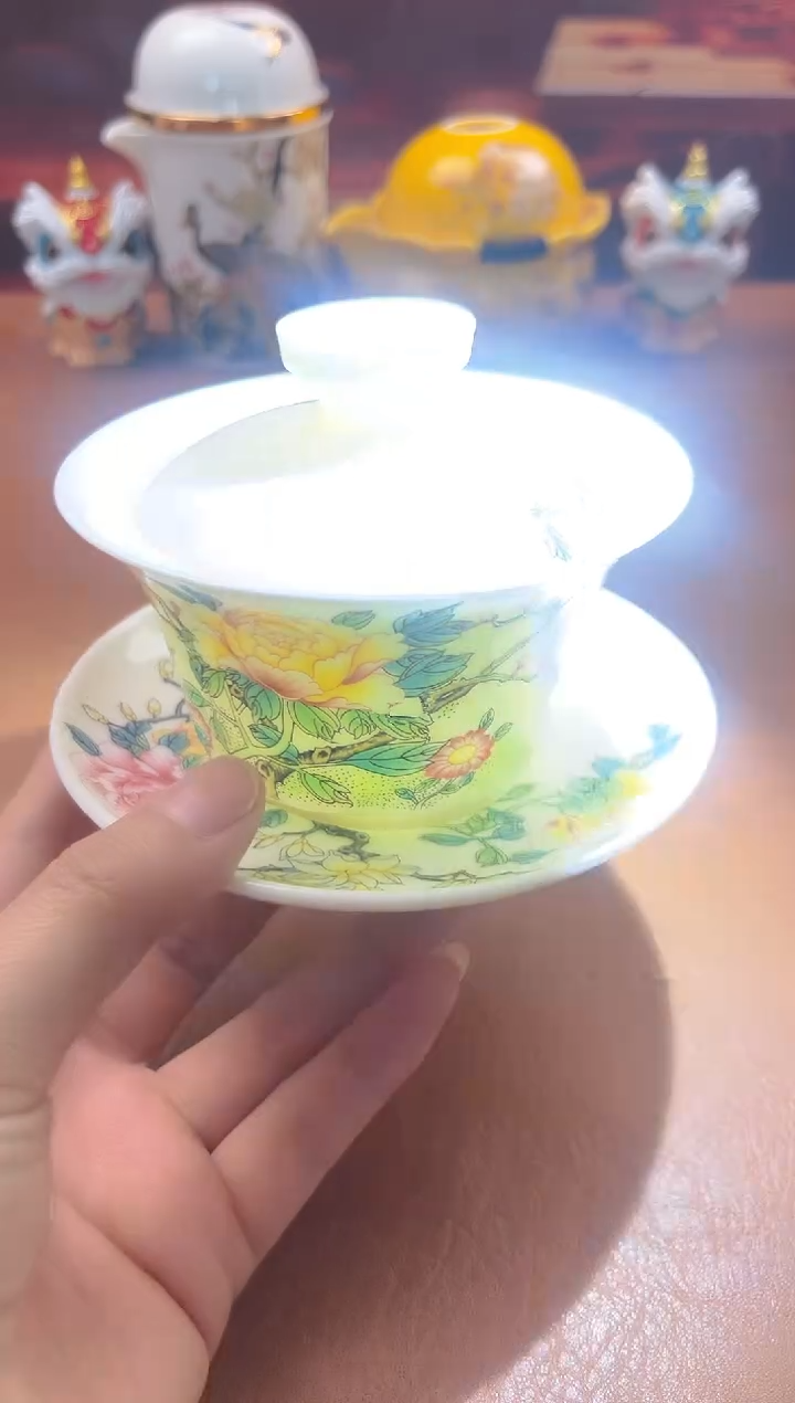  请输入需要关联的品牌