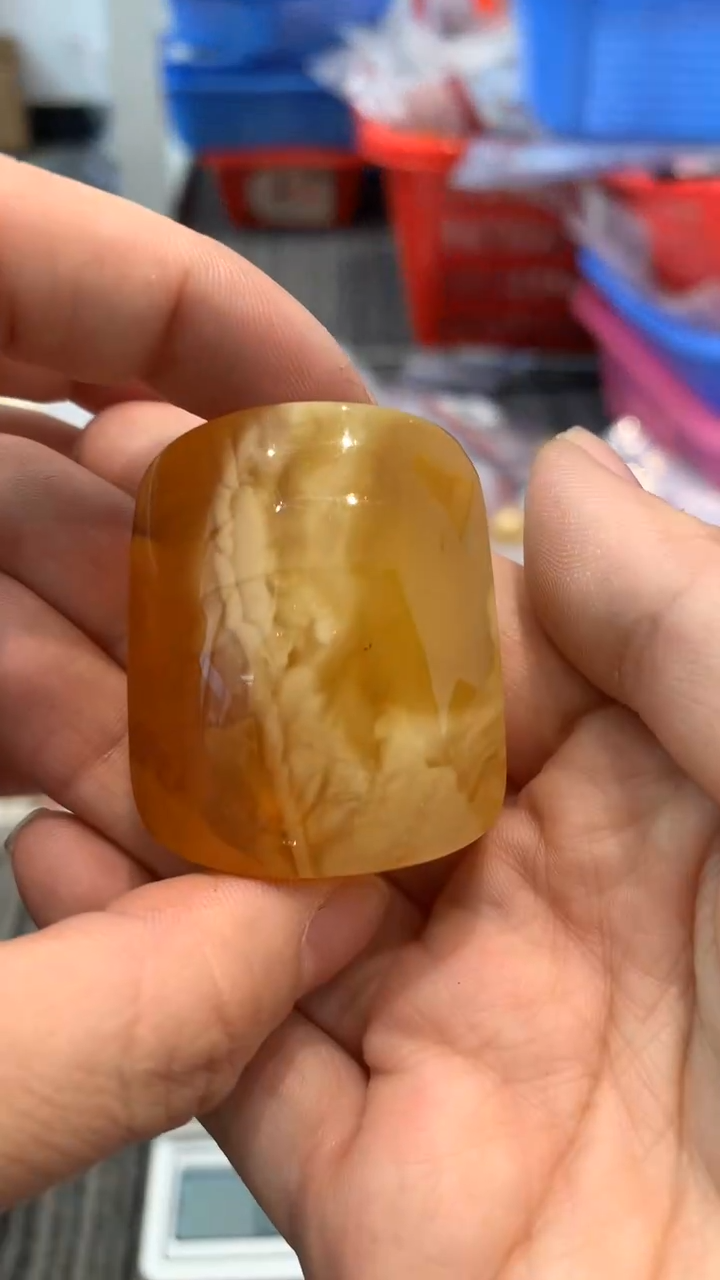 【闪购商品】未镶嵌琥珀珠宝奇石505