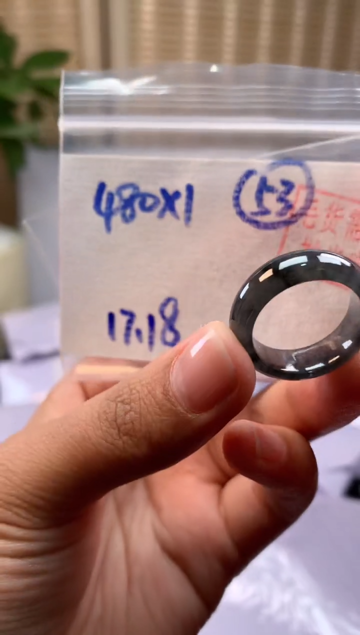 【闪购商品】定制翡翠未镶嵌戒圈#480元-毛货需精细抛光