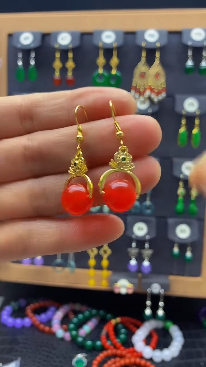 【闪购商品】玛瑙/玉髓耳环银S925镀金镶嵌耳坠