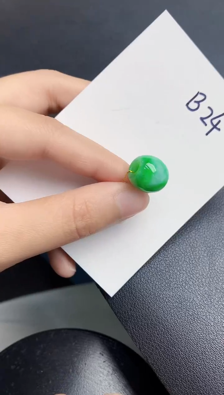 【闪购商品】翡翠颈饰未镶嵌000000000