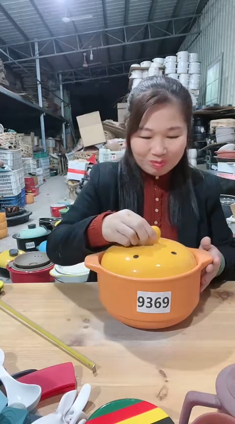 【闪购商品】9369瑕疵橙色锅孤品，，