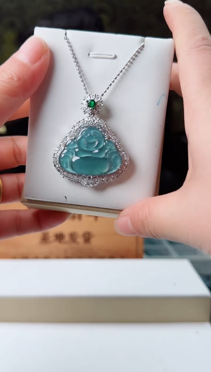 【闪购商品】翡翠颈饰银S925镶嵌多样性随机发其一