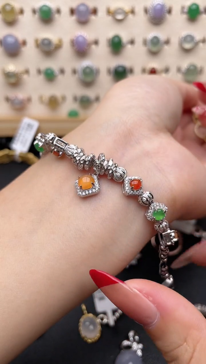 【闪购商品】翡翠戒指银S925镶嵌一物一证一礼盒