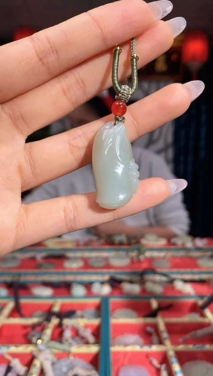 【闪购商品】和田玉颈饰未镶嵌竹节