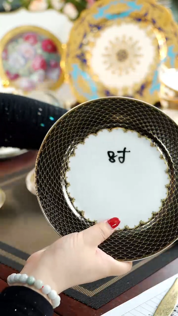 【闪购商品】瓷片8寸平盘  福利福利