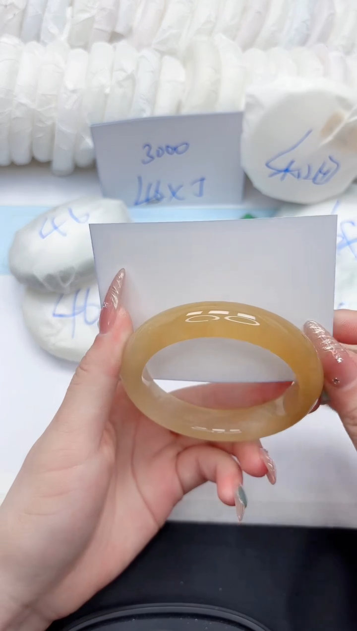 石英质玉手镯未镶嵌46-53